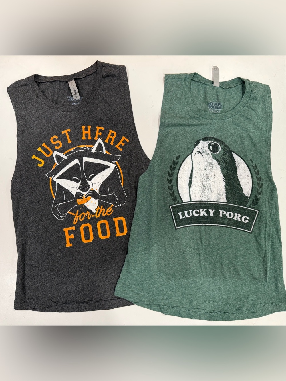 Set of 2 Disney tanks, gray Pocahontas Meeko and green Star Wars Porg - size S